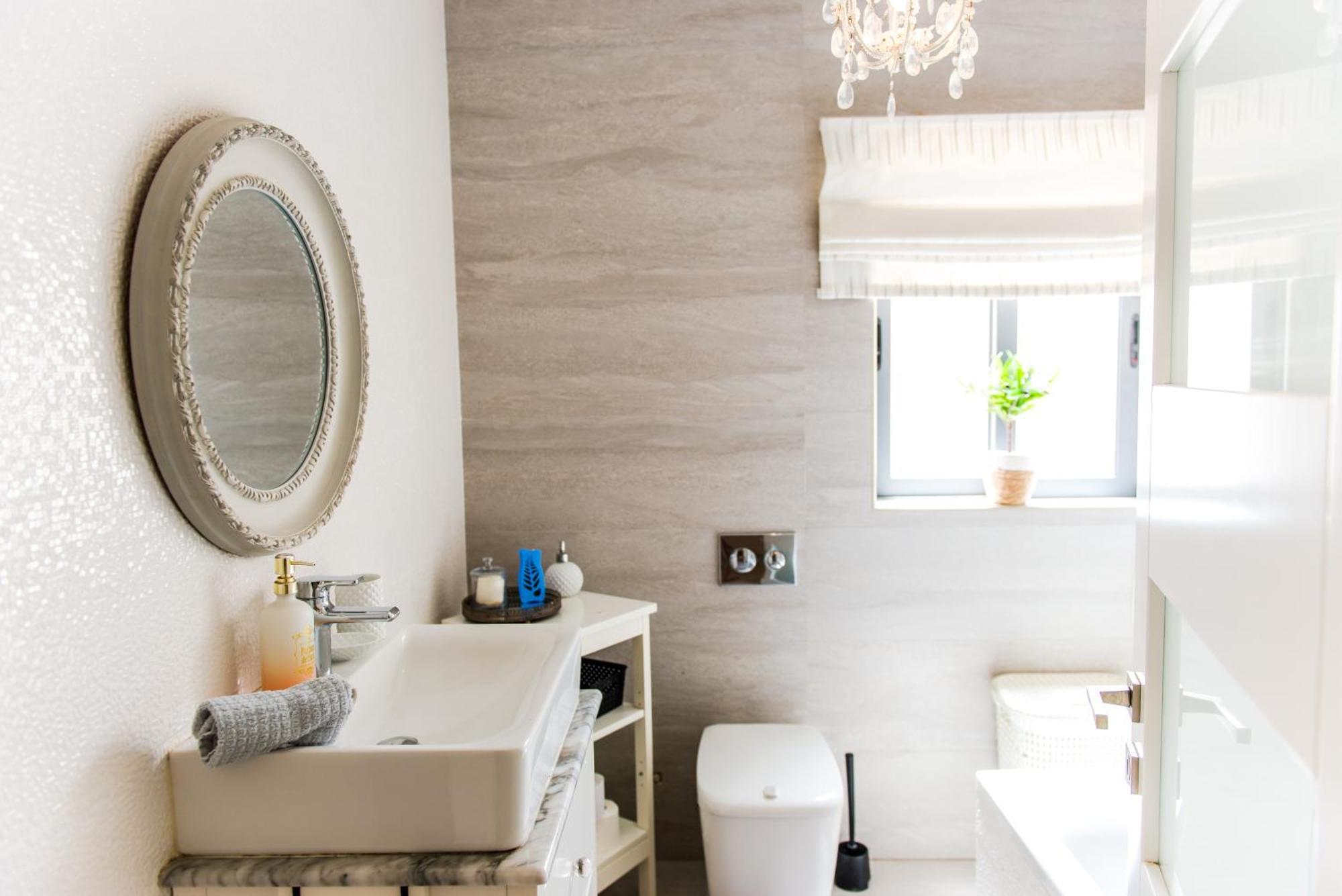Mediterranean Abode - Spacious Apartment In Swieqi Is-Swieqi Esterno foto