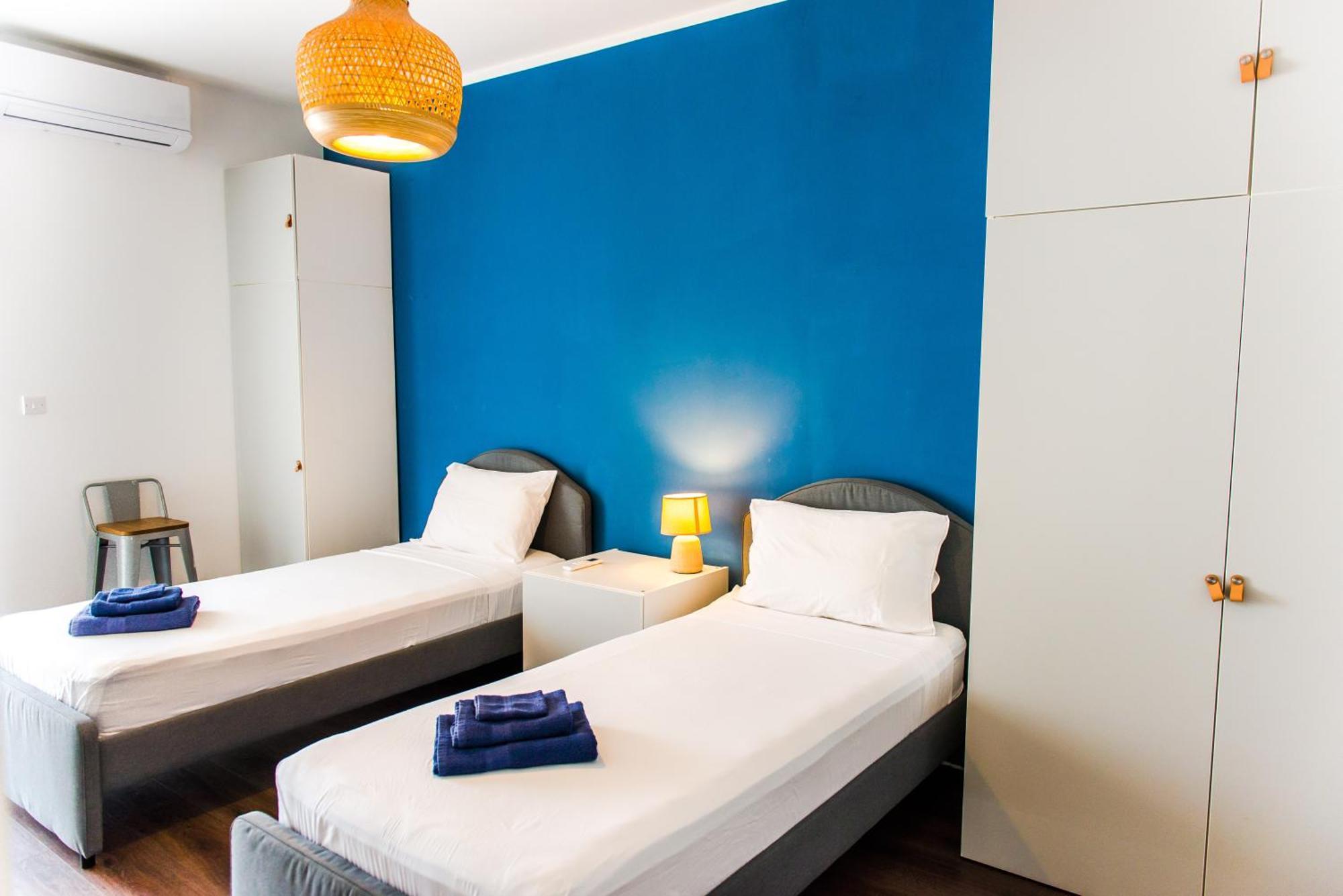 Mediterranean Abode - Spacious Apartment In Swieqi Is-Swieqi Esterno foto